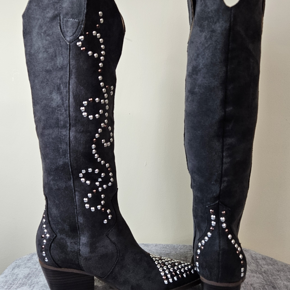 Studded Black Suede Knee-High Heeled Boots - Picture 4 of 12
